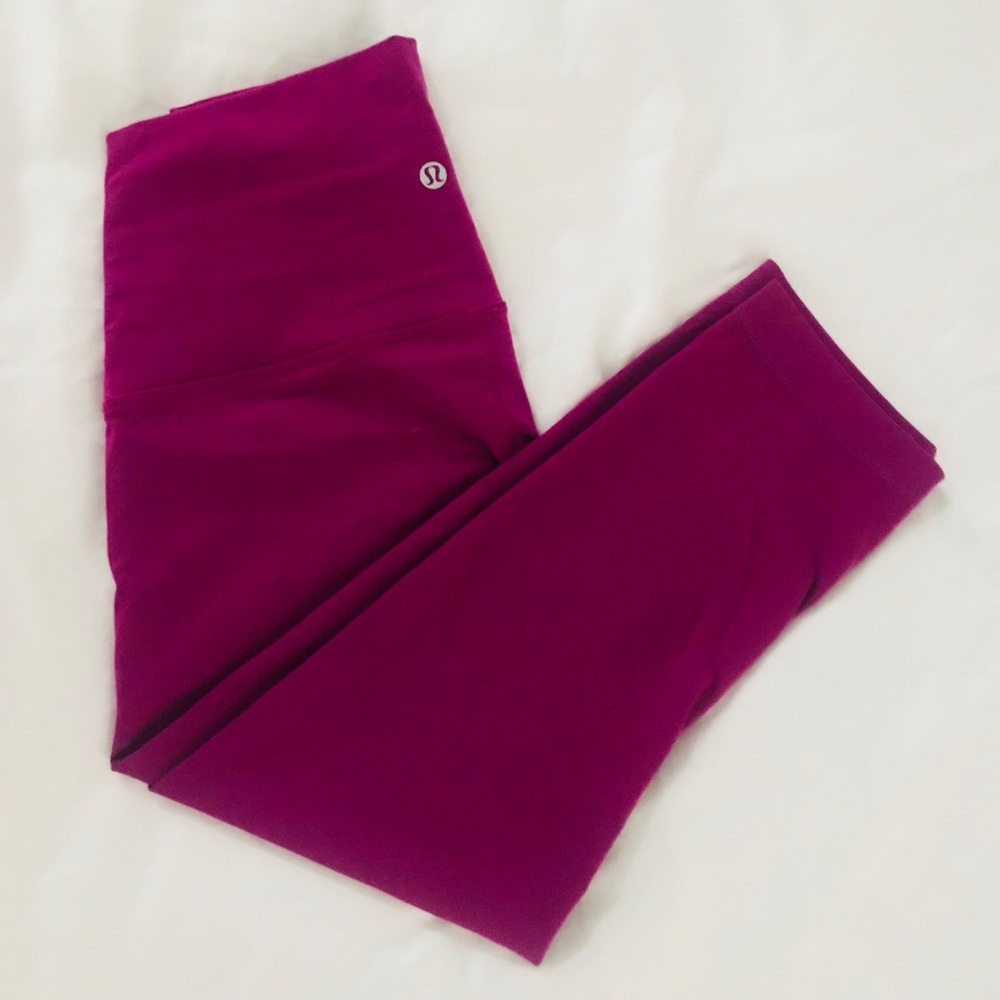 Luluemon Wunder Under Crop Leggings